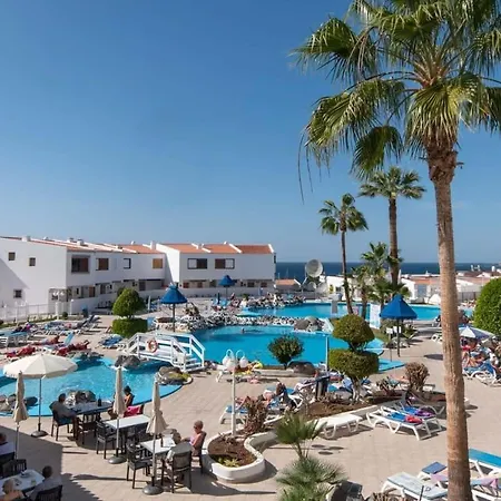 Club Atlantis 120 - With Sea And Pool View *