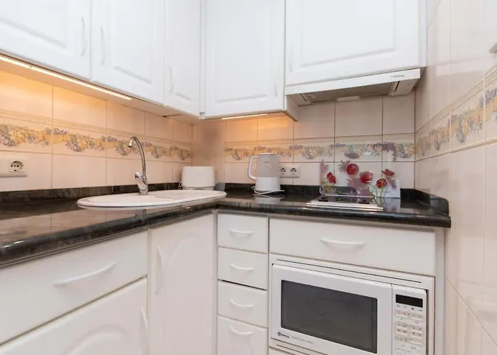 Club Atlantis 120 - With Sea And Pool View *