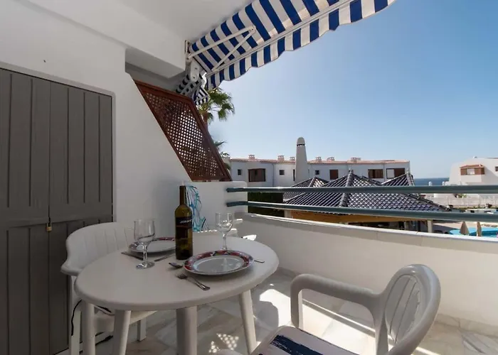 Club Atlantis 120 - With Sea And Pool View Апартаменты