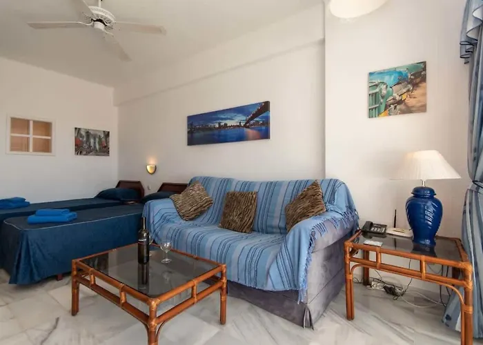 Club Atlantis 120 - With Sea And Pool View Апартаменты